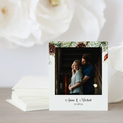 Zdjęcie polaroid w podziękowaniu dla gości z zimowym wiankiem