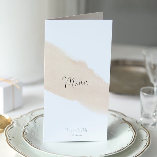 Karta menu w odcieniu delikatnego różu