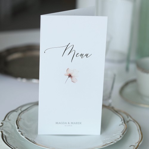 Karta menu z różowym kwiatuszkiem