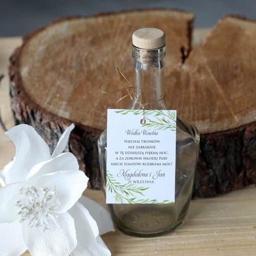 Zestaw 18 zawieszek na alkohol z delikatnymi gałązkami