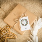 Świąteczne bileciki z logo z subtelnym wianuszkiem