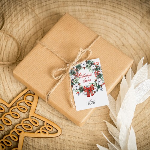 Świąteczne bileciki z logo ze świątecznym wiankiem z kokardą