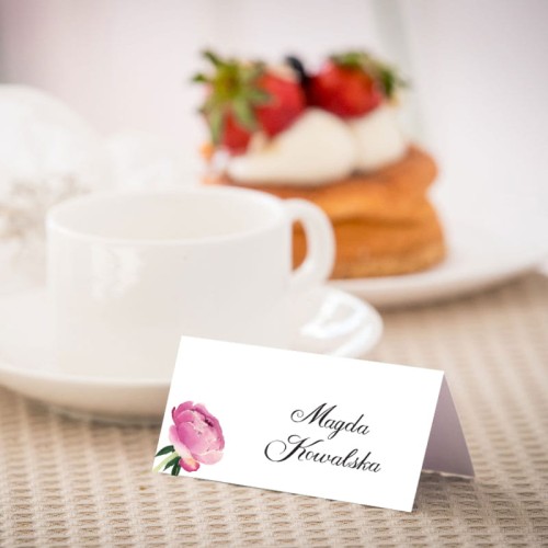 Winietki na urodziny z piwonią