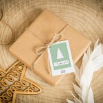 Świąteczne bileciki z logo z choinką