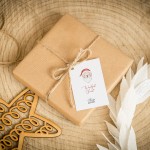 Świąteczne bileciki z logo z mikołajem