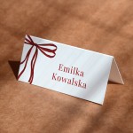 Winietki z bordową wstążeczką