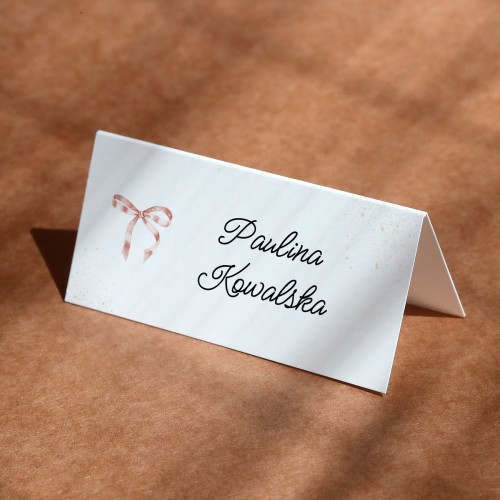 Winietki z różową wstążeczką