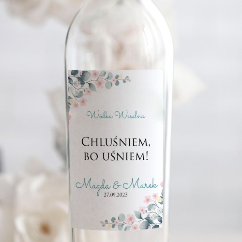 Weselne naklejki na butelkę