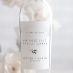 Weselne naklejki na butelkę