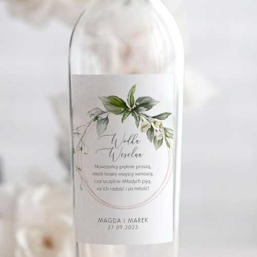 Weselne naklejki na butelkę