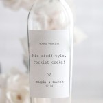 Weselne naklejki na butelkę