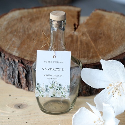 Zestaw 18 zawieszek na alkohol z liśćmi eukaliptusa