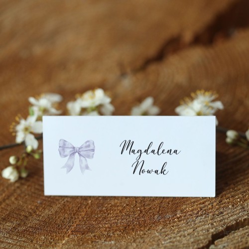 Winietki z liliową wstążeczką