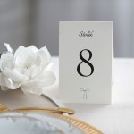 Numerki na stół z błękitną wstążeczką