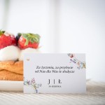 Karteczki do ciasta  weselnego z delikatnymi kwiatami