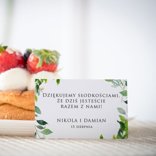 Karteczki do ciasta weselnego z zielonymi listkami
