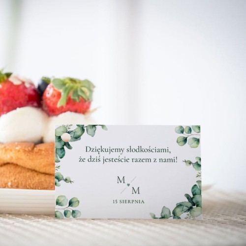 Karteczki do ciasta weselnego z liśćmi eukaliptusa