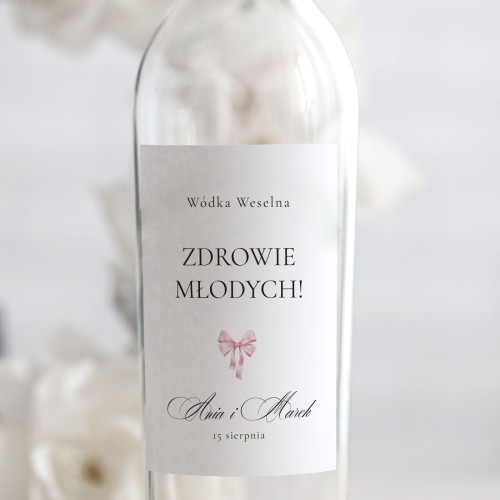 Weselne naklejki na butelkę
