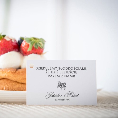 Karteczki do ciasta weselnego z motywem kwiatów