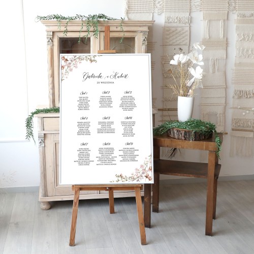 Duży plan stołów weselnych