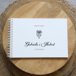 Księga gości klasyczna lub z ankietami - wzór z wazonem pełnym kwiatów