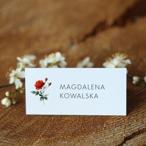 Winietki z klasyczną, czerwoną różą