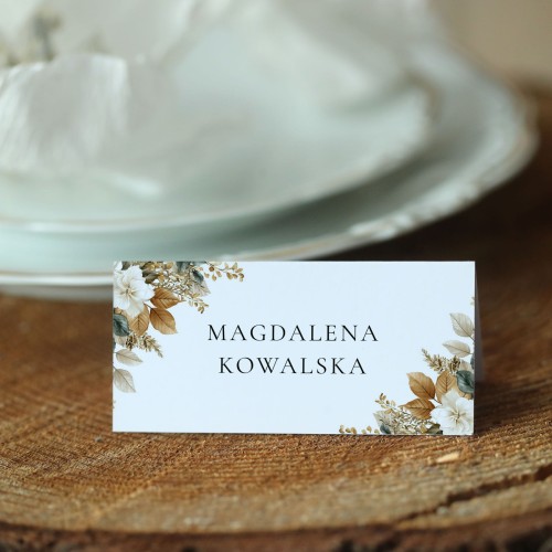 Winietki ze złotymi liśćmi