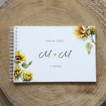 Księga gości klasyczna lub z ankietami - wzór ze słonecznikami