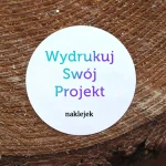 Druk okrągłych naklejek canva