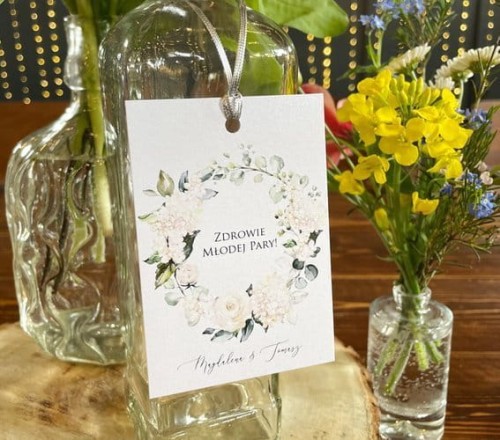 Zestaw 20 zawieszek na alkohol z motywem  kwiatów