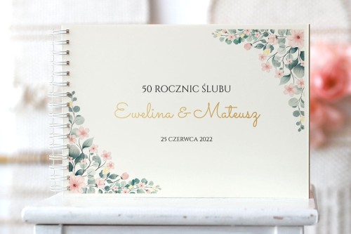 Piękny prezent dla Pary Młodej - kronika 50 rocznic