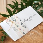 Zaproszenia ślubne z pastelowymi kwiatami