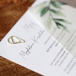 Zaproszenie ślubne na kalce 15x15 cm z motywem delikatnych liści