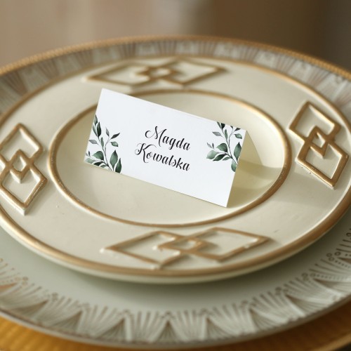 Winietki z zielonym motywem liściastym