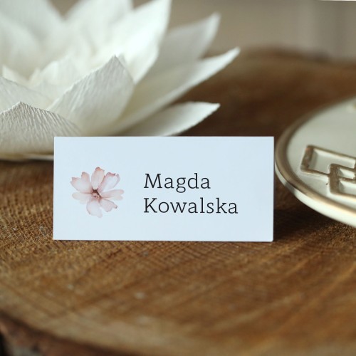 Winietki z różowym kwiatuszkiem