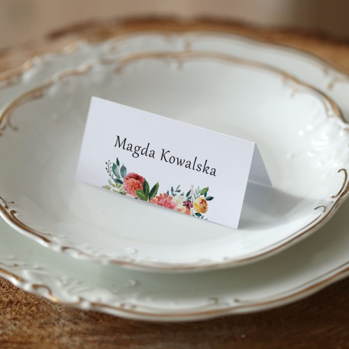 Winietki z pomarańczowymi kwiatami boho