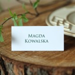 Winietki z kolekcji Champagne z napisem w kolorze butelkowej zieleni