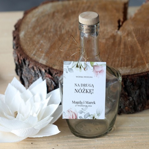 Zestaw 18 zawieszek na alkohol z kolekcji champagne z różą