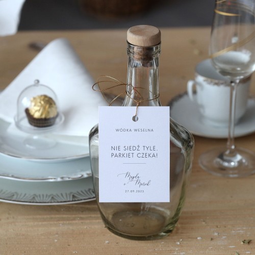 Zestaw 18 zawieszek na alkohol minimalistyczne