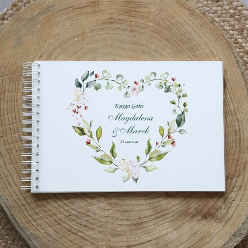 Księga gości klasyczna lub z ankietami - wzór z zielonym serduszkiem