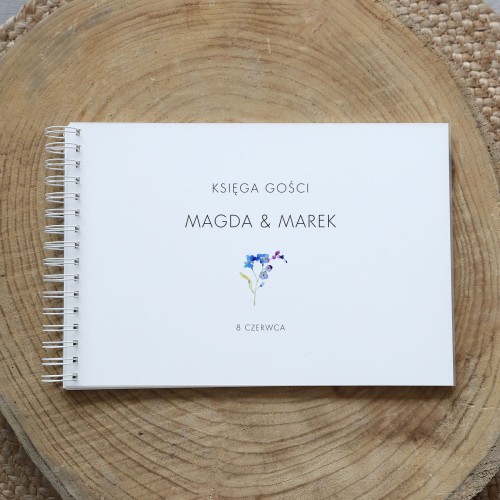 Księga gości klasyczna lub z ankietami - wzór z niezapominajką