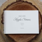  Księga gości klasyczna lub z ankietami - wzór ze srebrnym sercem geometrycznym