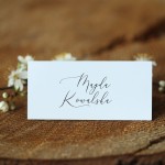 Winietki klasyczne z elegancką czcionką